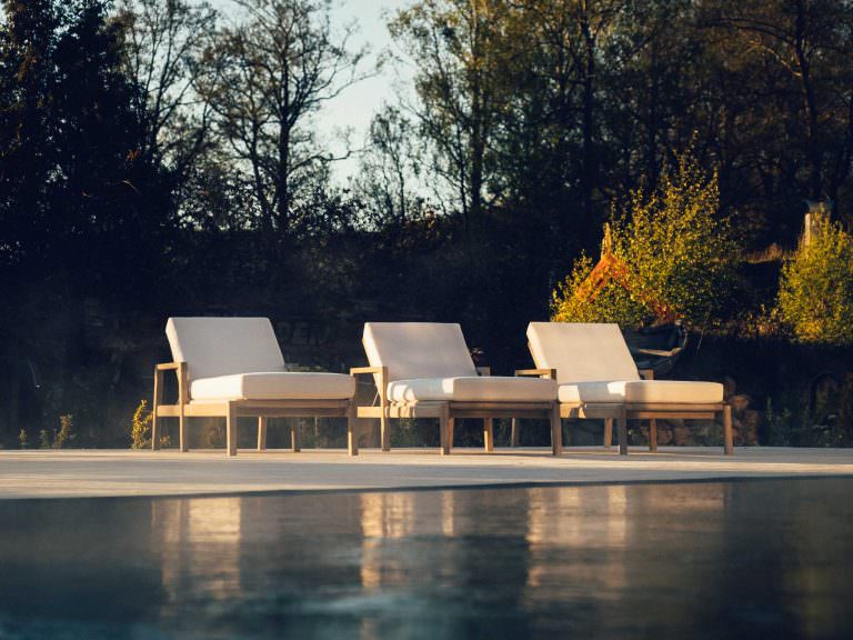 INDOOR AND OUTDOOR. ALL YEAR ROUND.
